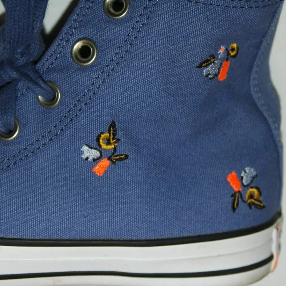 Converse All Stars Sneakers Womens 7.5 Chuck Taylor - Picture 8 of 13